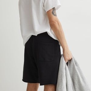 NWT H&M men cotton blend sweat shorts, black, size L